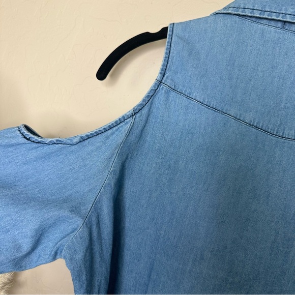 Denim Chambray Cold Shoulder Button Down Shirt, Size small - Picture 11 of 14